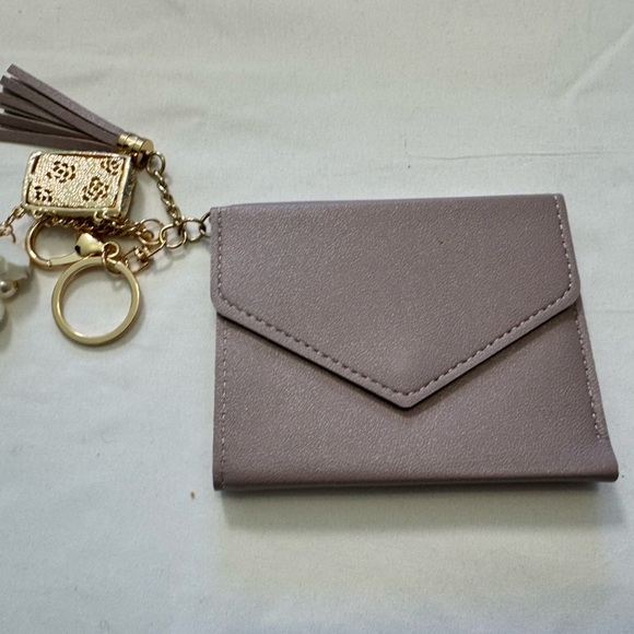 Accessories - Women's Compact Card Holder with Tassel Keychain - Lavender